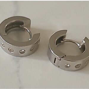 14kt white gold diamond Huggies